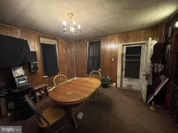 Mohrsville, PA 19541,115 CHESTNUT ST