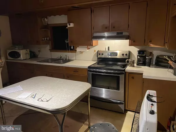 Mohrsville, PA 19541,115 CHESTNUT ST