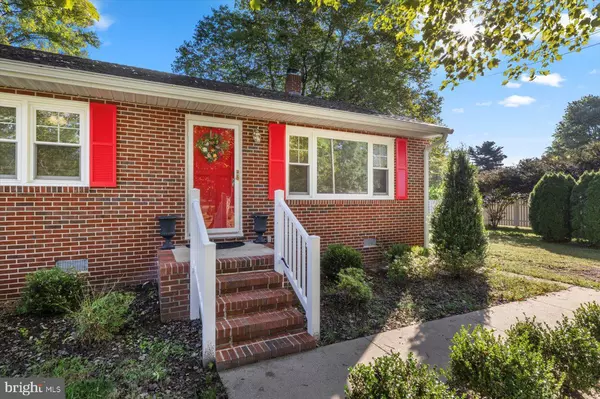 King George, VA 22485,8251 HICKORY DR