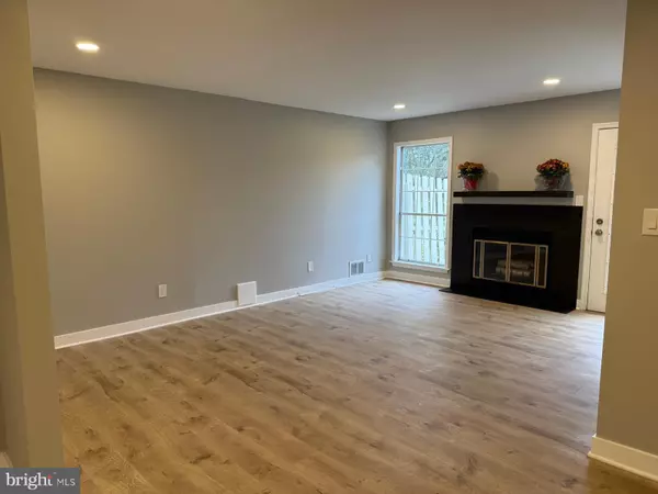 Princeton, NJ 08540,14 KENSINGTON CT