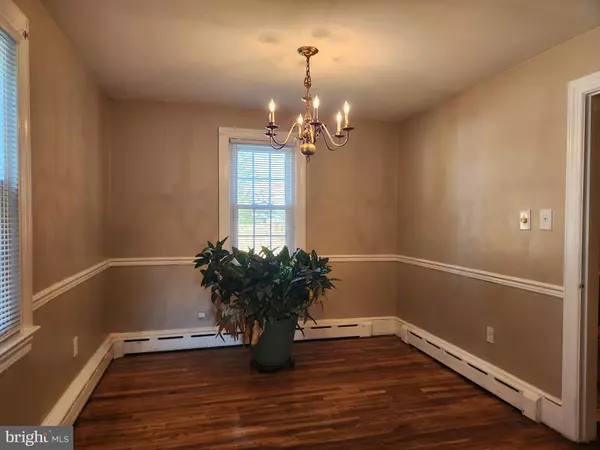 Seaford, DE 19973,512 STATE ST