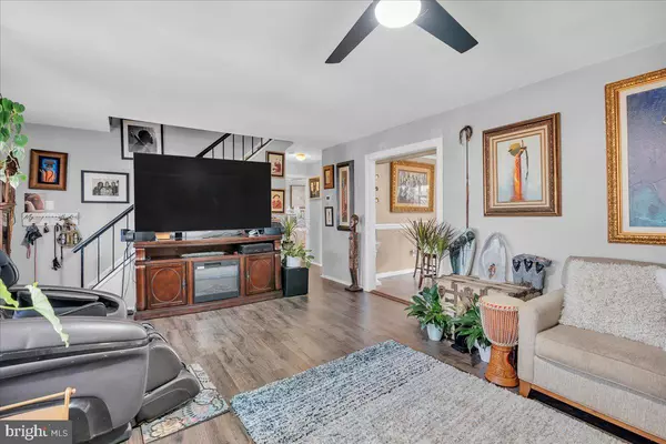 Willingboro, NJ 08046,80 EMBER LN