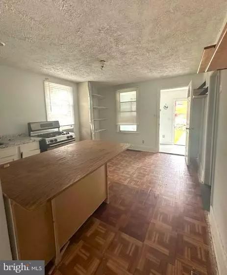 Capitol Heights, MD 20743,1011 BALBOA