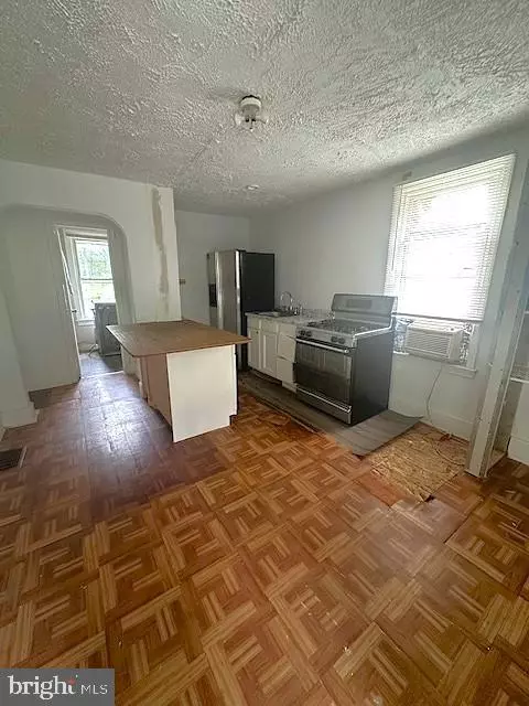 Capitol Heights, MD 20743,1011 BALBOA