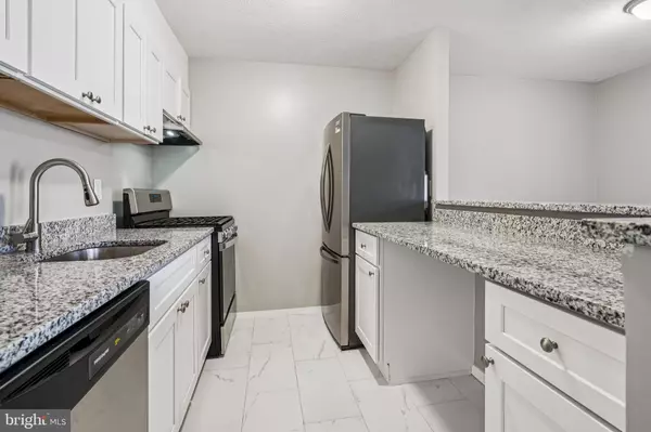 Oxon Hill, MD 20745,534 WILSON BRIDGE DR #C-1