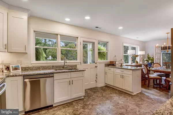 Centreville, VA 20120,5527 WHARTON LN