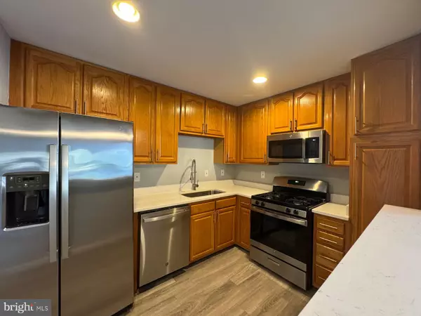 Bowie, MD 20716,3936 ELAN CT #15-60