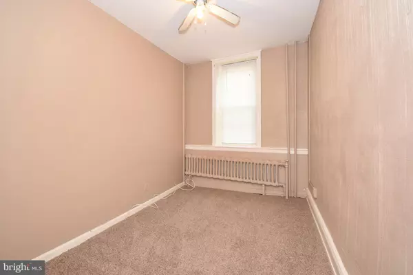 Burlington, NJ 08016,200 E BROAD ST #1