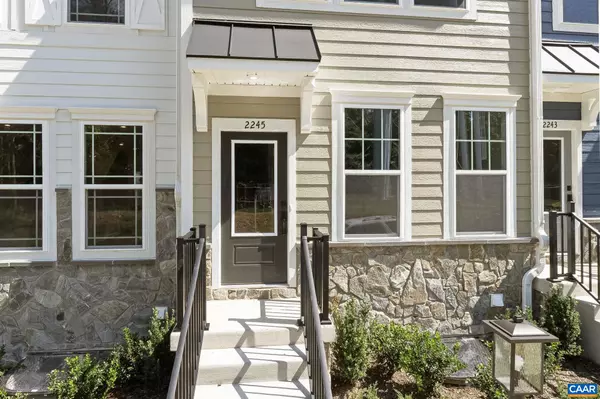 Charlottesville, VA 22901,2221 WOODBURN RD #LOT 14