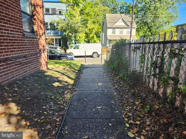 Washington, DC 20019,1126 48TH PL NE