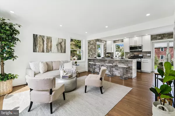 Silver Spring, MD 20901,221 NORMANDY DR