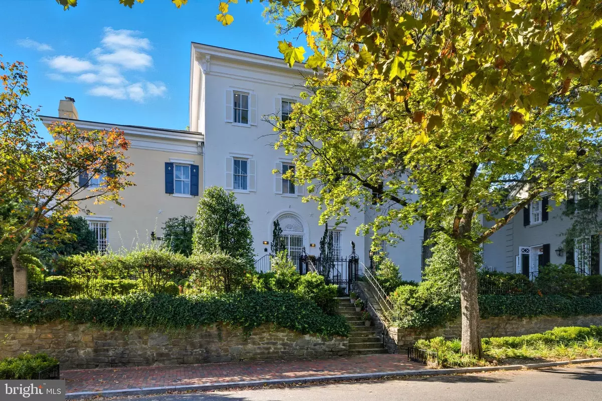 Washington, DC 20007,3308 R ST NW