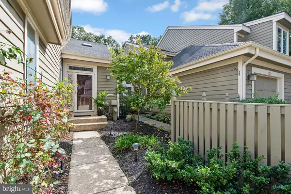 Annapolis, MD 21401,120 CRANES CROOK LN