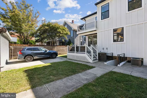 Washington, DC 20011,1207 DELAFIELD PL NW