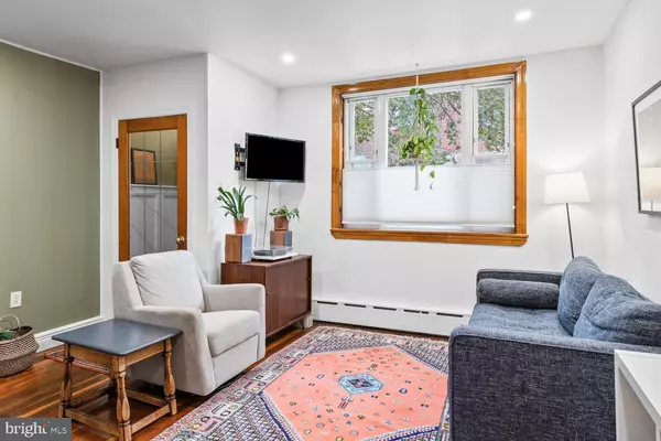 Philadelphia, PA 19147,1237 S ALDER ST