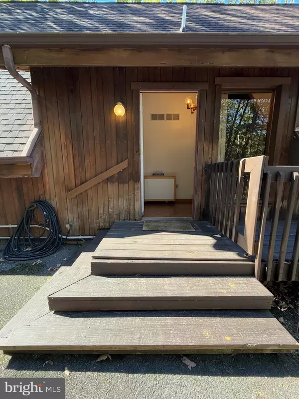 James Creek, PA 16657,2157 TIMBERLAKE DRIVE