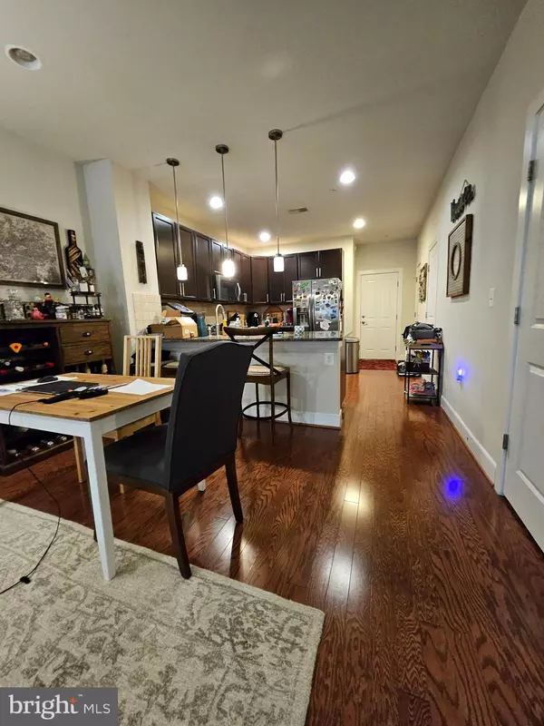 Alexandria, VA 22301,620 E HOWELL AVE #101