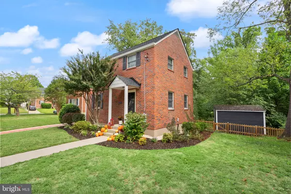 Arlington, VA 22203,217 N EMERSON ST