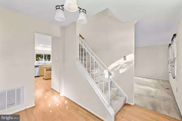 Herndon, VA 20170,12606 BAYOU