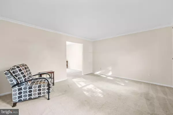 Herndon, VA 20170,12606 BAYOU