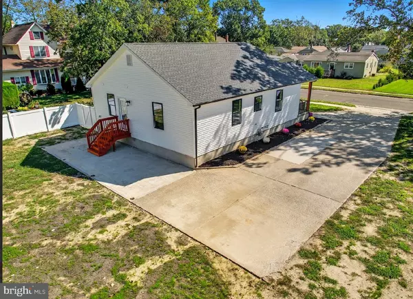 Hammonton, NJ 08037,413 PRATT ST