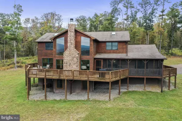 Mathias, WV 26812,679 FALCON RD