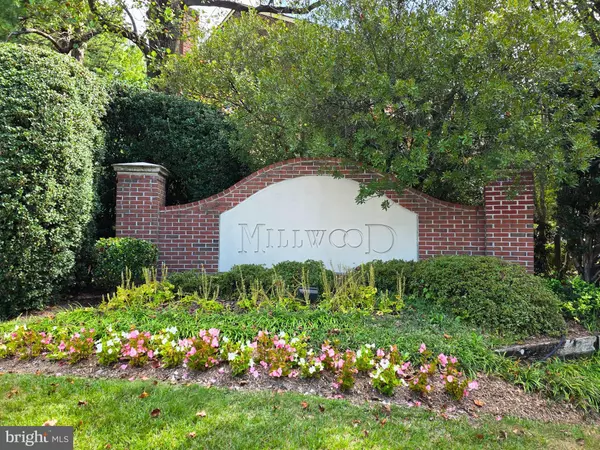 Springfield, VA 22152,8444 MILLWOOD DR