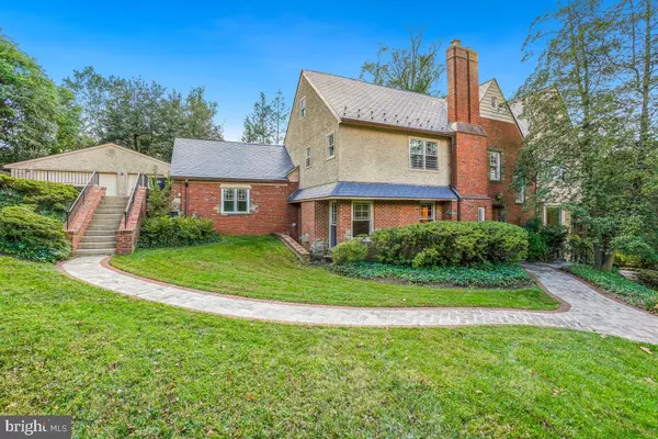 Washington, DC 20016,4900 INDIAN LN NW