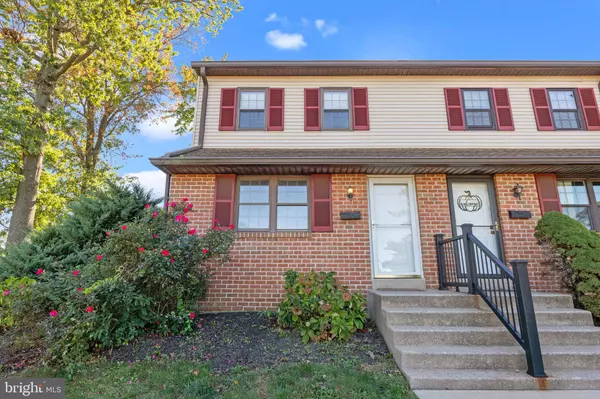 Willow Grove, PA 19090,1006 N YORK RD #1