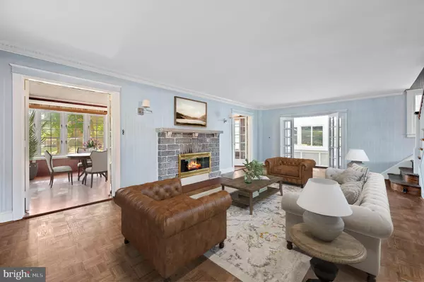 Springfield, PA 19064,412 N ROLLING RD