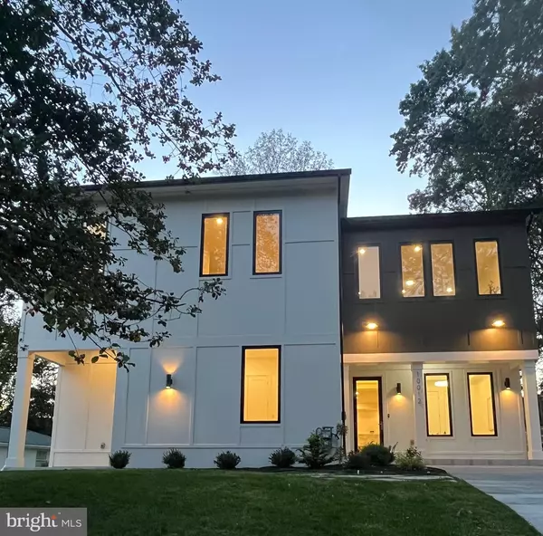 Silver Spring, MD 20910,10012 MENLO AVE