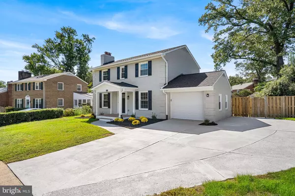 Arlington, VA 22207,4122 17TH ST N