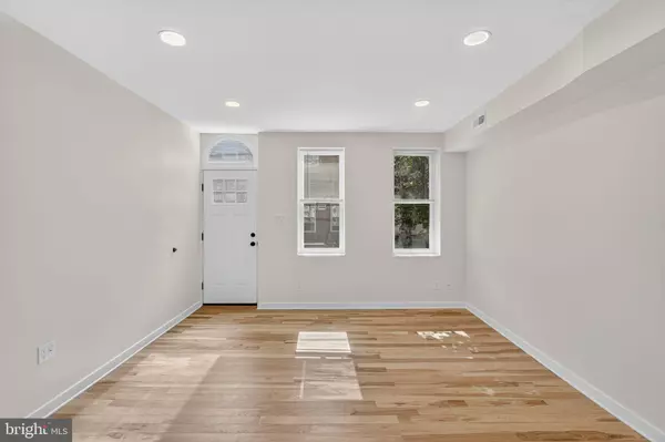 Philadelphia, PA 19148,615 SIGEL ST