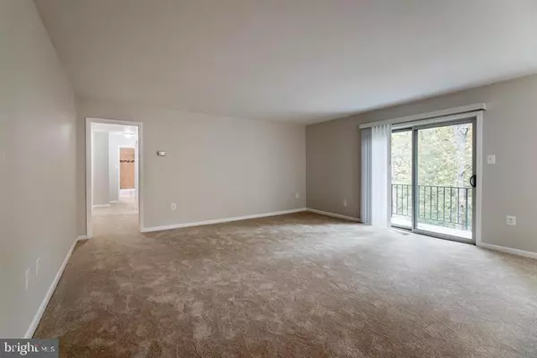 Bethesda, MD 20814,10619 WEYMOUTH ST #102
