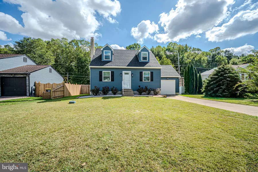 32 THOMAS JEFFERSON BLVD, Newark, DE 19702