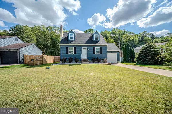 32 THOMAS JEFFERSON BLVD, Newark, DE 19702