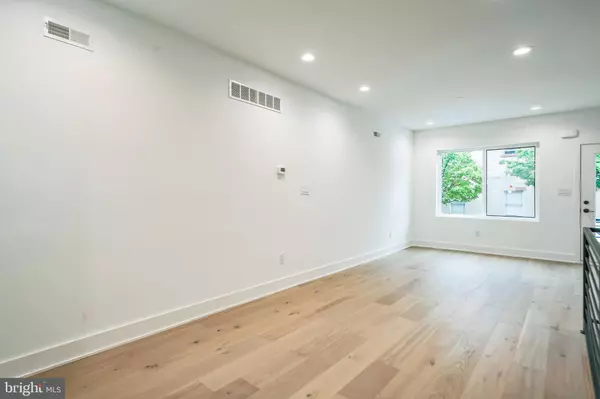 Philadelphia, PA 19146,1309 S 32ND ST