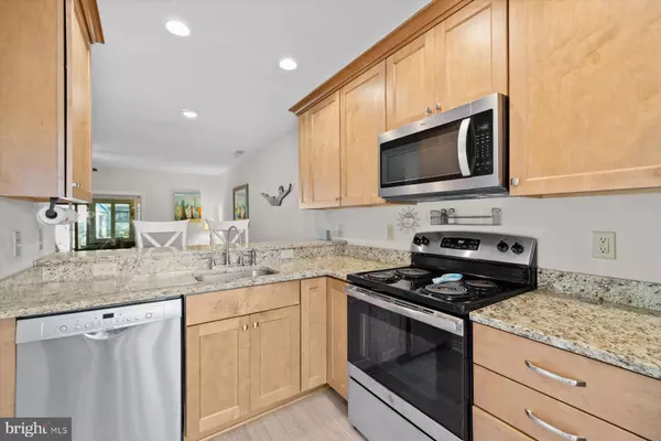Bethany Beach, DE 19930,761D SALT POND RD