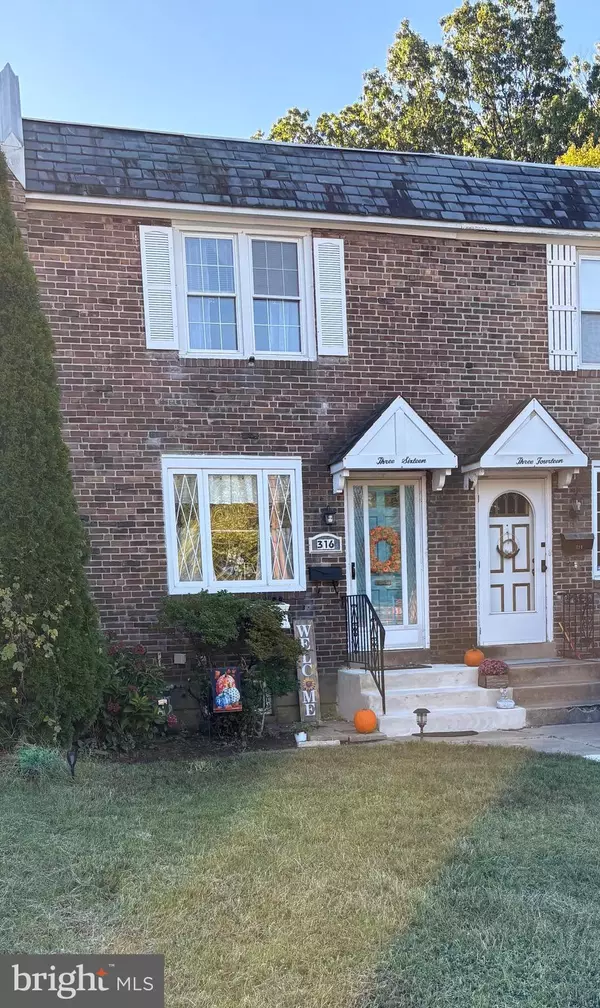 316 WESTMONT DR, Collingdale, PA 19023