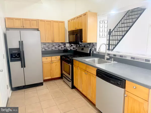 Philadelphia, PA 19148,363 FITZGERALD ST