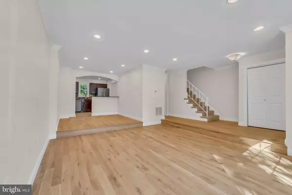 Alexandria, VA 22306,2757 CARTER FARM CT