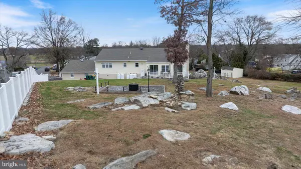 Yardley, PA 19067,11 WILLIAMS LN