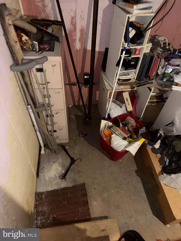 Philadelphia, PA 19143,2526 S ALDEN ST