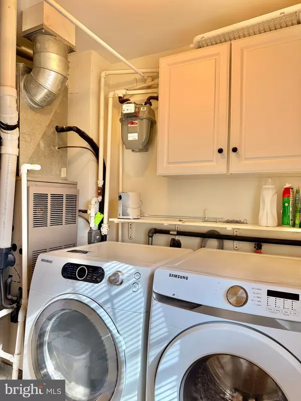 Barrington, NJ 08007,204 ADAMS AVE