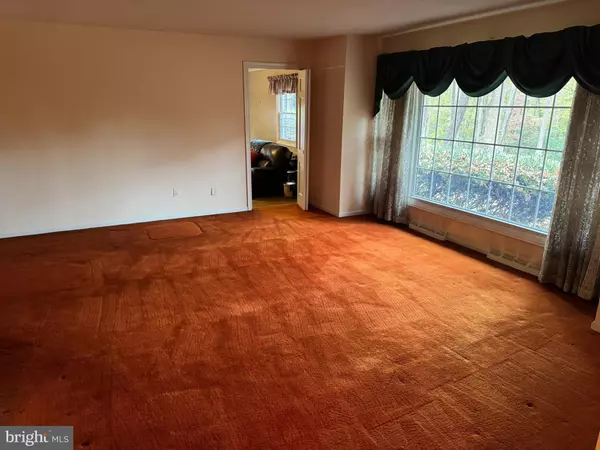 La Plata, MD 20646,6250 SLEEPY HOLLOW RD