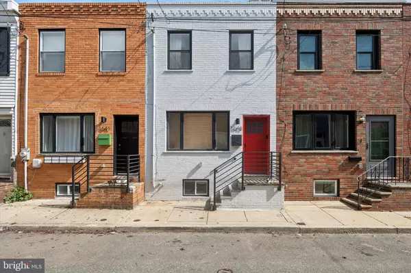 1643 S ISEMINGER ST, Philadelphia, PA 19148