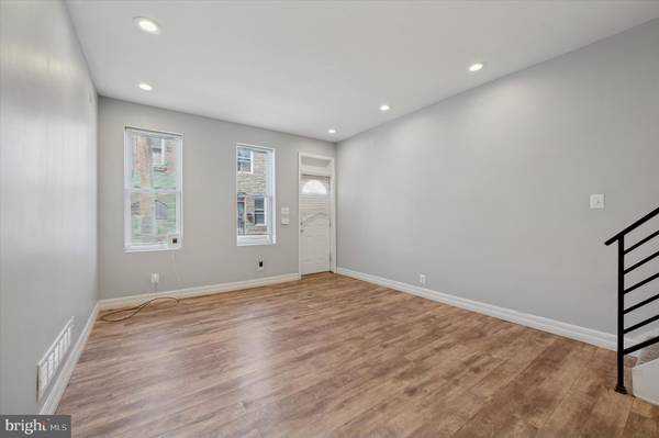 Philadelphia, PA 19132,2525 N DOUGLAS ST