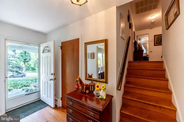 Broomall, PA 19008,127 DEERFIELD RD