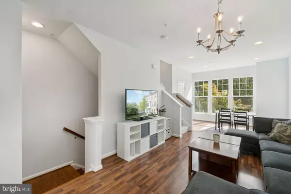 Clarksburg, MD 20871,13293 ORSAY ST #701