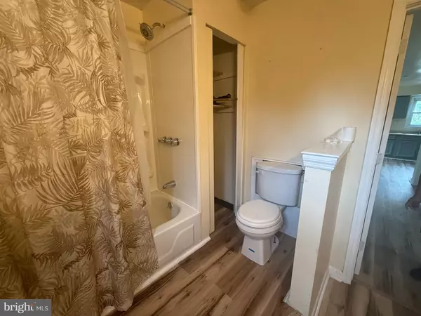 Deepwater, NJ 08023,16 PINE ST